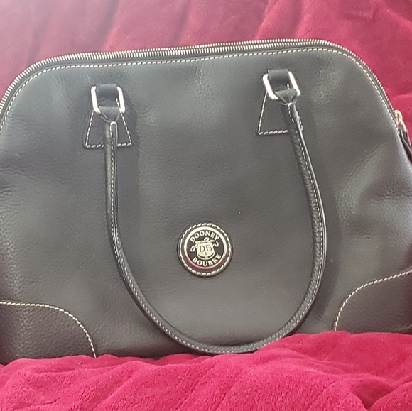 Vintage Dooney and Bourke handbag & Keychain - Picture 11 of 11